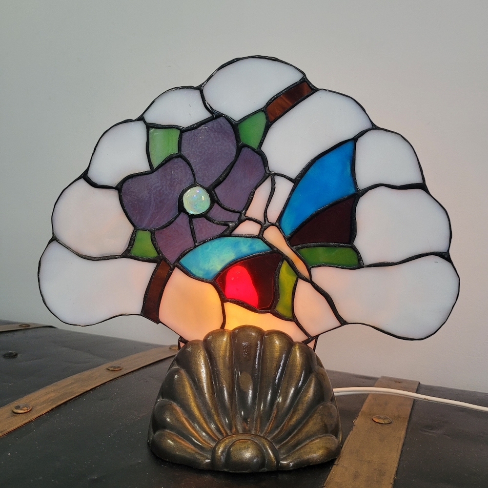 Vintage Lamp Stained Glass Butterfly Flower Brass Toned Shell Base